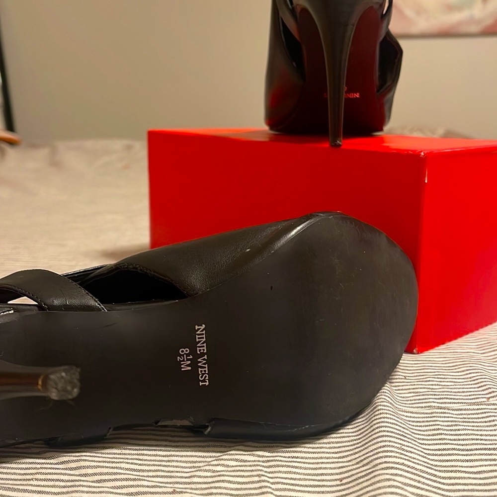 Nine West Black Heels Size 8 1/2 - Picture 9 of 10